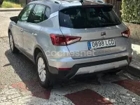 Usado Seat Arona XCELLENCE 90 CV (66 kW) 2019 Gris / plata SUV