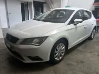 Usado Seat Leon Style 105 CV (77 kW) 2013 Blanco Utilitario