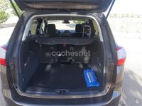 Usado Ford Grand C-Max Titanium 125 CV (91 kW) 2015 Marrón Monovolumen