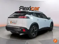 Usado Peugeot 2008 Allure 130 CV (95 kW) 2024 Blanco SUV