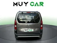 Usado Peugeot Rifter GT 131 CV (96 kW) 2020 Gris / plata Monovolumen