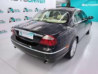 Usado Jaguar S-Type Executive 207 CV (152 kW) 2005 Negro Berlina