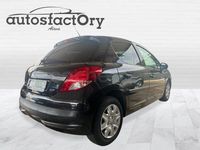 Usado Peugeot 207 Business-Line 75 CV (55 kW) 2010 Negro Berlina
