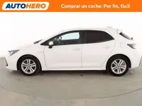 Używany Toyota Corolla Active 122 KM (89 kW) 2020 Biały Sedan/Limuzyna