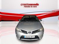 Usado Toyota Auris Active 90 CV (66 kW) 2013 Gris / plata Berlina