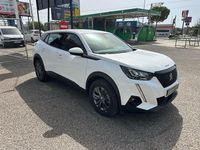 Usado Peugeot 2008 Active 100 CV (73 kW) 2021 Blanco SUV