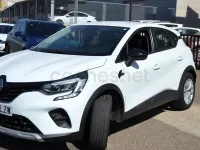 Usado Renault Captur Intens 101 CV (74 kW) 2022 Blanco SUV