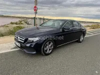 Usado Mercedes E220 194 CV (142 kW) 2016 Azul Berlina