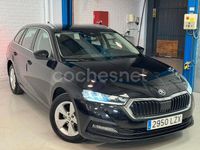 Usado Skoda Octavia Ambition 115 CV (84 kW) 2022 Negro Familiar