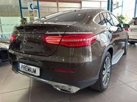 Usado Mercedes GLC350 Exclusive 258 CV (189 kW) 2018 Marrón SUV