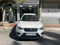 Usado Seat Arona Ecomotive 95 CV (69 kW) 2019 Blanco SUV