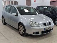 Usado VW Golf IV Highline 102 CV (75 kW) 2005 Gris Utilitario