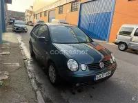 Usado VW Polo Highline 75 CV (55 kW) 2002 Verde Berlina