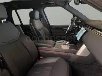 Usado Land Rover Range Rover 350 CV (257 kW) 2025 Gris / plata SUV