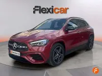 Usado Mercedes GLA200 150 CV (110 kW) 2025 Rojo SUV