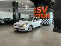 Usado Opel Astra Enjoy 101 CV (74 kW) 2005 Gris Berlina