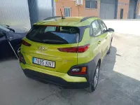 Usado Hyundai Kona 120 CV (88 kW) 2018 Verde SUV