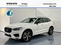 Usado Volvo XC60 R-Design 350 CV (257 kW) 2021 Blanco SUV