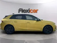 Usado Opel Astra 131 CV (96 kW) 2022 Amarillo Utilitario