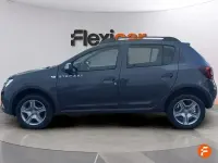 Usado Dacia Sandero Comfort 100 CV (73 kW) 2020 Gris Berlina