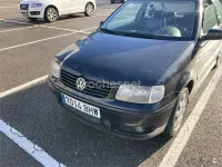 Usado VW Polo Trendline 75 CV (55 kW) 2001 Negro Berlina