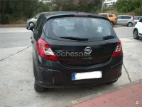 Usado Opel Corsa Essentia 85 CV (62 kW) 2012 Negro Utilitario