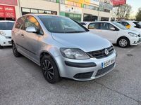 Begagnad VW Golf Plus Cross Highline 140 HK (102 kW) 2006 Grå Minibuss