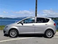 Usado Seat Altea Ecomotive 105 CV (77 kW) 2010 Beige Monovolumen