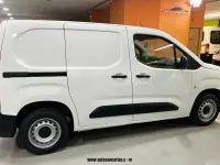 Usado Citroën Berlingo 100 CV (73 kW) 2022 Blanco Monovolumen