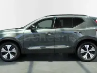 Nuevo Volvo XC40 Plus 163 CV (119 kW) 2026 Verde SUV