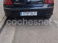 Usado Peugeot 407 Sport 136 CV (100 kW) 2005 Negro Berlina