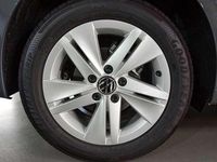 Usado VW Golf VIII 110 CV (80 kW) 2023 Gris Berlina