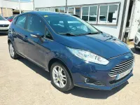 Usado Ford Fiesta Trend 82 CV (60 kW) 2017 Azul Utilitario