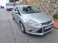 Usado Ford Focus Trend 95 CV (69 kW) 2011 Gris / plata Berlina
