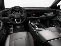 Begagnad Audi Q8 462 HK (339 kW) 2022 Svart SUV