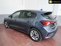 Usado Ford Focus Trend+ 120 CV (88 kW) 2022 Azul Utilitario
