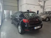Usado Seat Ibiza Style 85 CV (62 kW) 2013 Negro Berlina