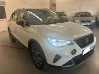 Usado Seat Arona FR 115 CV (84 kW) 2025 Blanco SUV