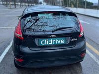 Usado Ford Fiesta Trend 70 CV (51 kW) 2011 Negro Utilitario