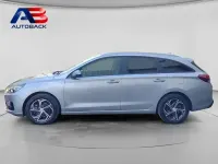 Usado Hyundai i30 136 CV (100 kW) 2022 Plata Familiar
