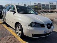 Usado Seat Cordoba 86 CV (63 kW) 2009 Blanco Utilitario