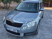 Usado Skoda Yeti Ambition 110 CV (80 kW) 2011 Gris / plata SUV