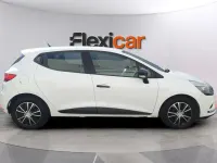 Usado Renault Clio IV Life 75 CV (55 kW) 2017 Blanco Berlina