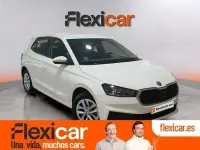 Usado Skoda Fabia Active 80 CV (58 kW) 2022 Blanco Utilitario