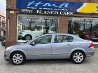Usado Opel Astra Energy 115 CV (84 kW) 2008 Gris Berlina