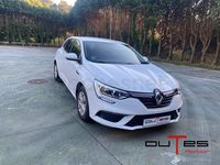Usado Renault Mégane IV Life 95 CV (69 kW) 2020 Blanco Berlina