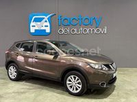 Usado Nissan Qashqai Acenta 115 CV (84 kW) 2015 Gris / plata SUV