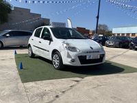 Usado Renault Clio IV Authentique 75 CV (55 kW) 2013 Blanco Berlina