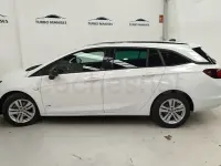 Usado Opel Astra Ultimate 145 CV (106 kW) 2021 Blanco Familiar