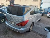 Usado SsangYong Rodius Limited 165 CV (121 kW) 2008 Gris / plata Monovolumen